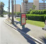 Mupi en rotonda de Plaça de la Sardana en Salou